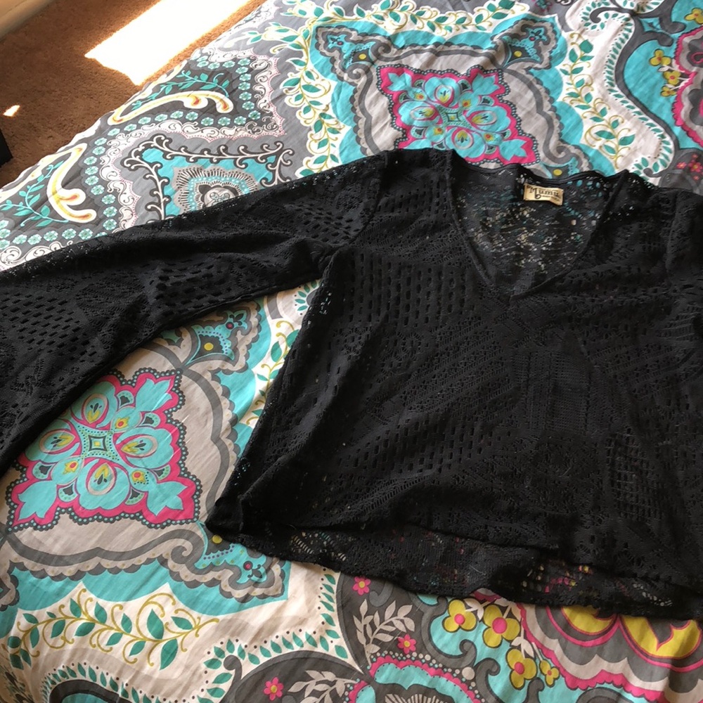 Lace bell sleeve top